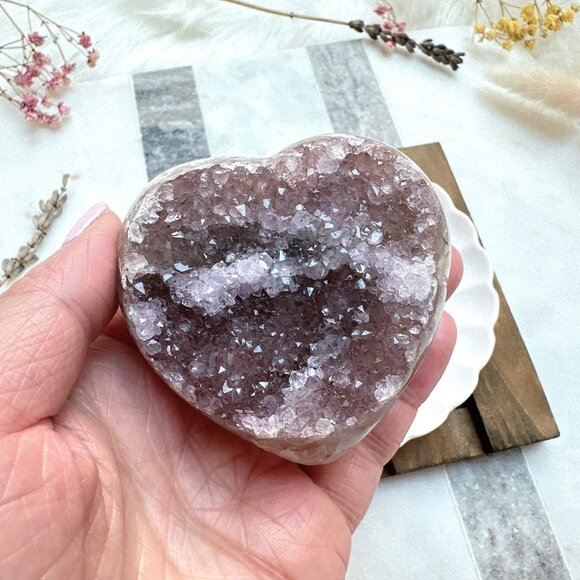 Gorgeous Amethyst Heart Cluster - Picture 1 of 8